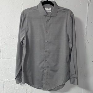Calvin Klein Men’s Slim-Fit Grey Button Down Dress Shirt Size M (Like New)